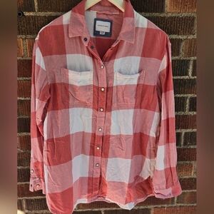 American Eagle button up